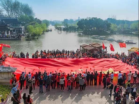 8个几分之一组成1？游戏画面